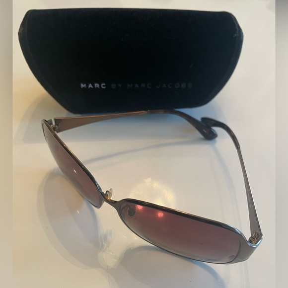 Marc by Marc Jacobs Brown Sunglasses - Picture 2 of 8